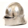 Přilba Sallet